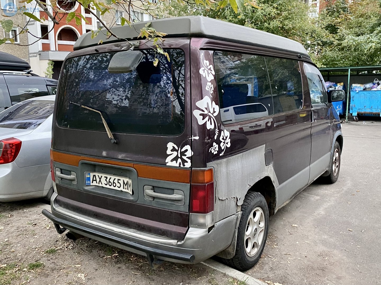 AX 3665 MM, Mazda Bongo Friendee 1st gen (SG/SK/SL), 1995–2001
