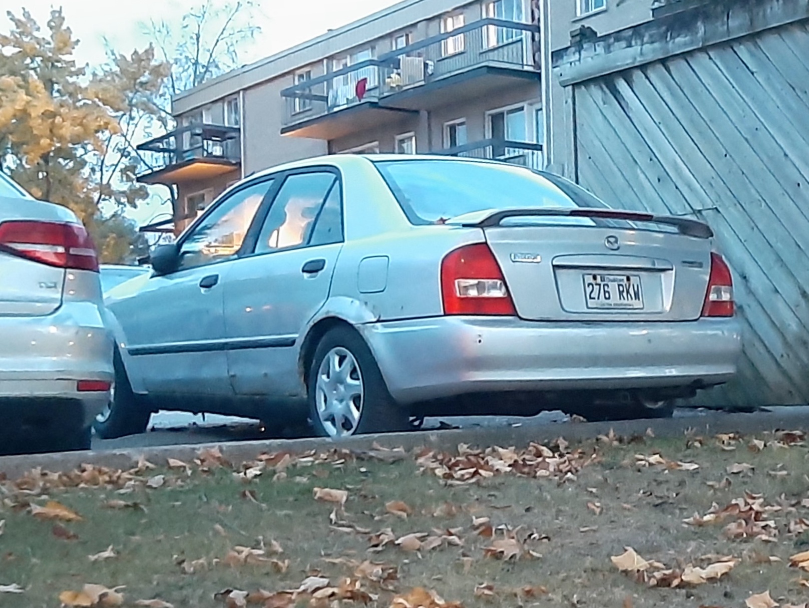 276 RKW, Mazda Protegé 3rd gen Sedan (BJ; NA-market), 1998–2000