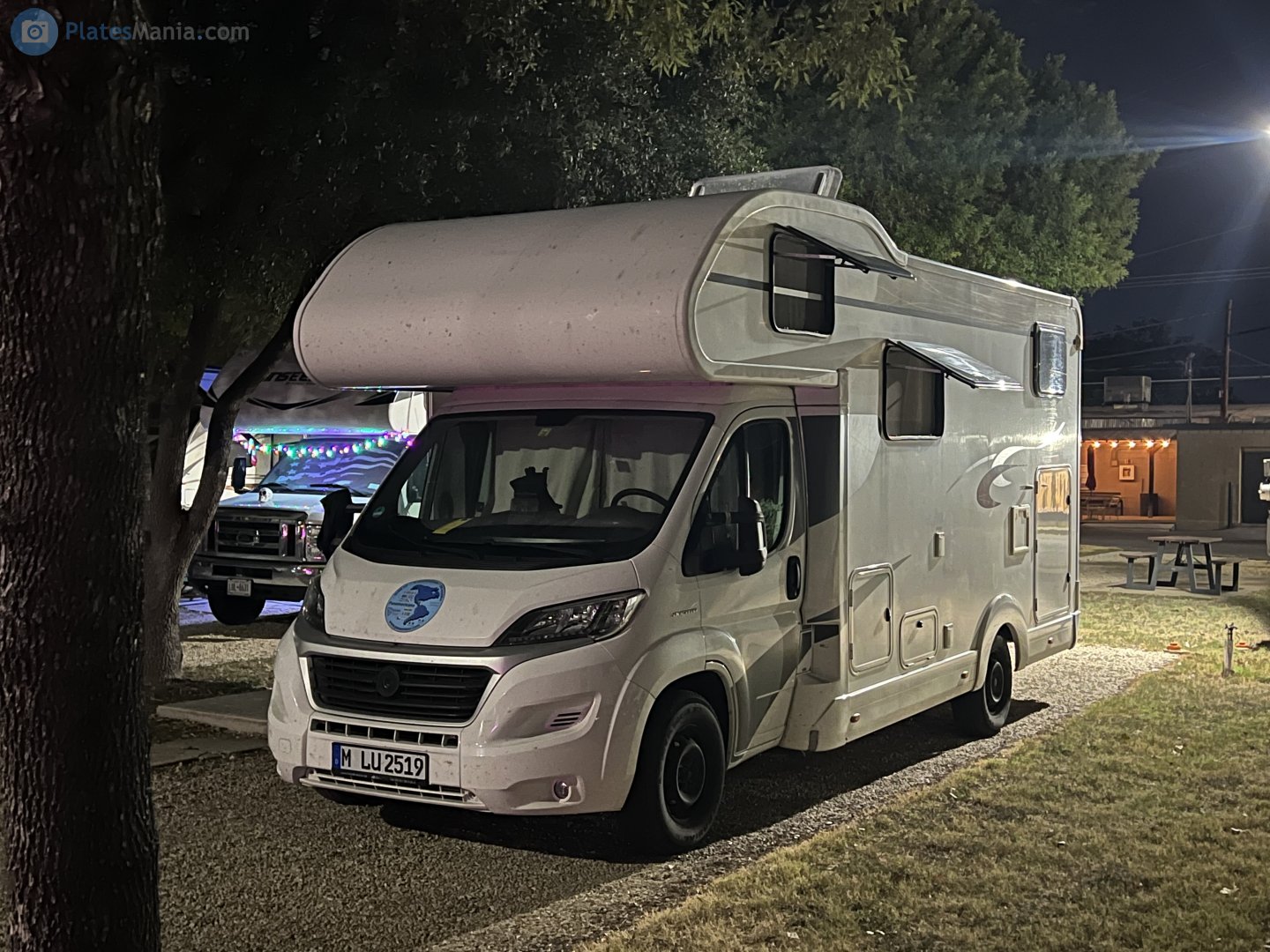 M LU 2519, Eura Mobil Activa 