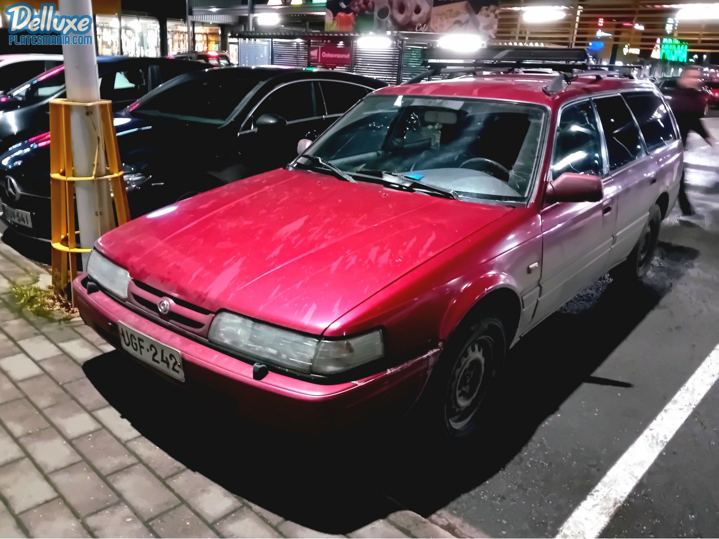 UGF-242, Mazda 626 3rd gen Wagon (GV), 1990–1997