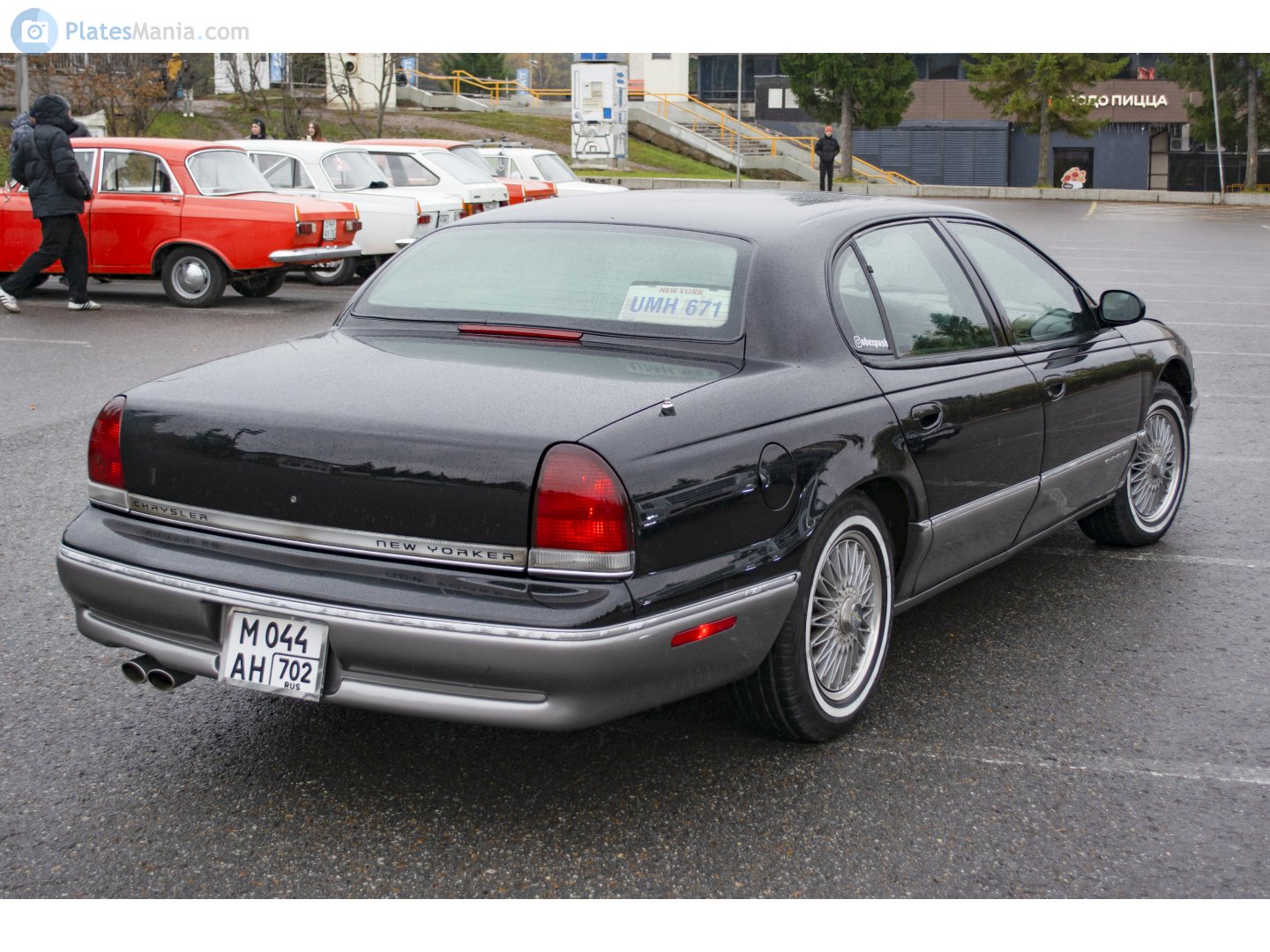 м 044 ан 702, Chrysler New Yorker 14th gen, 1994–1997