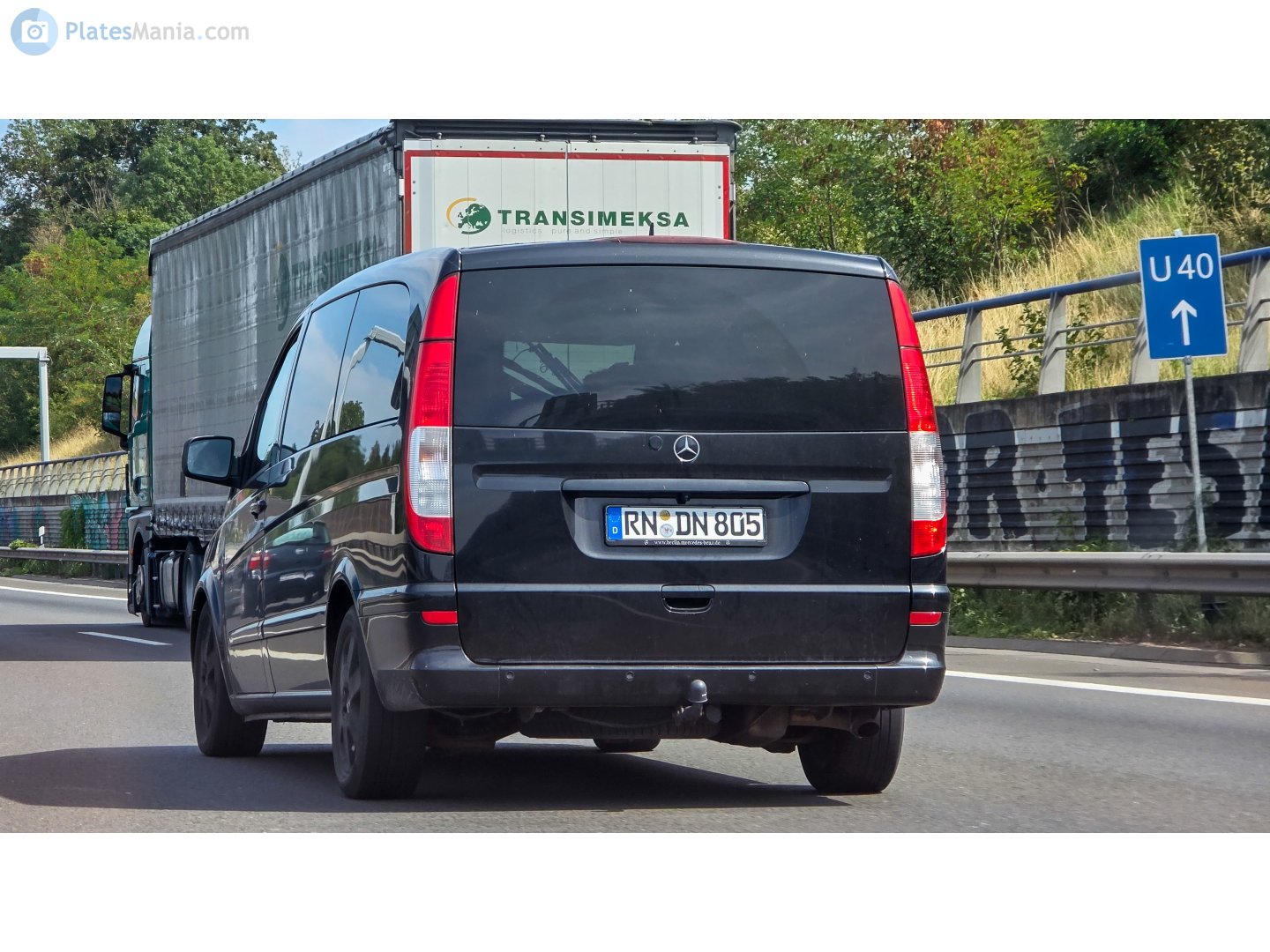 RN DN 805, Mercedes-Benz Vito 