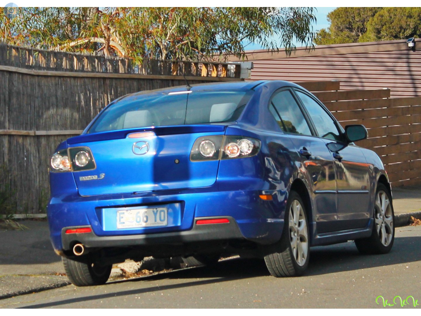E 66 YO, Mazda 3 1st gen Sedan (BK), 2003–2009