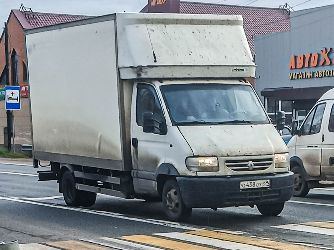 о 438 оу 69, Renault Mascott 1st gen (E24/F24/H24/U24), 1999–2004