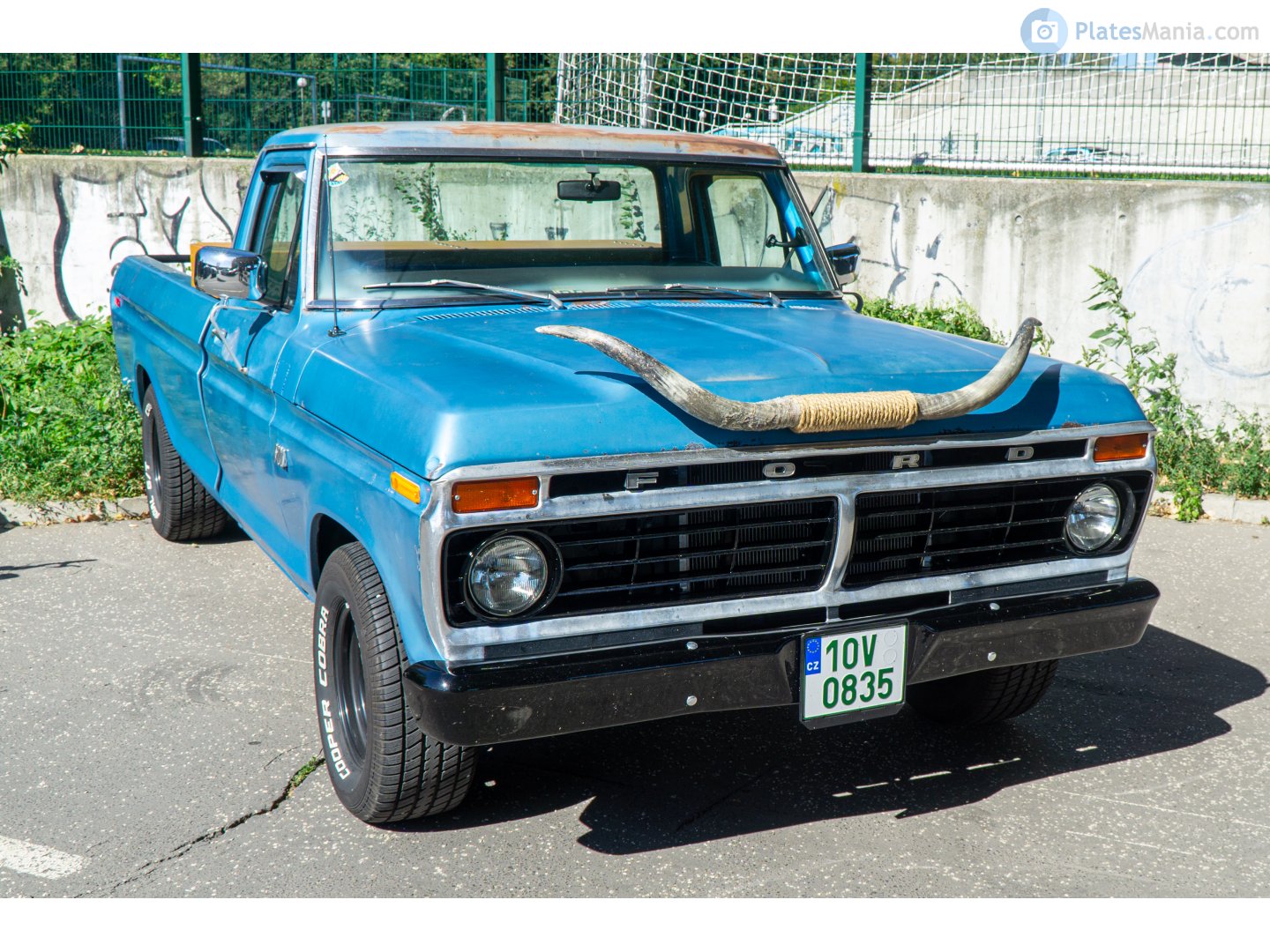 10V 0835, Ford F-100 6th gen, 1972–1979