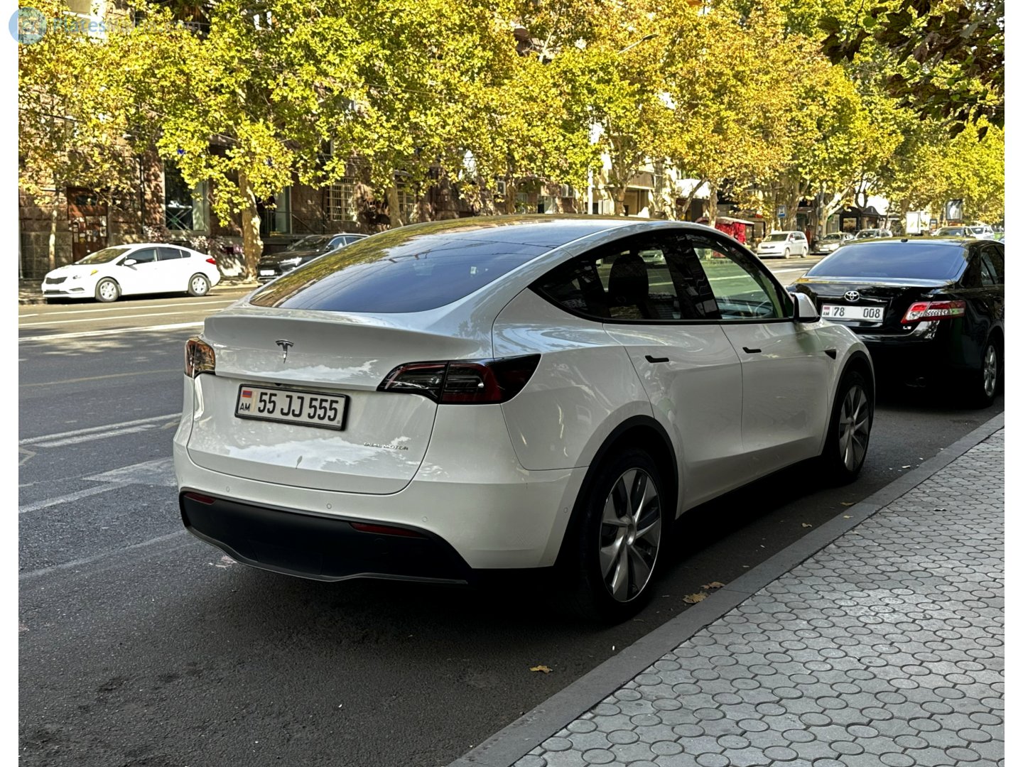55 JJ 555, Tesla Model Y 1st gen (5YJY), 2020–2025