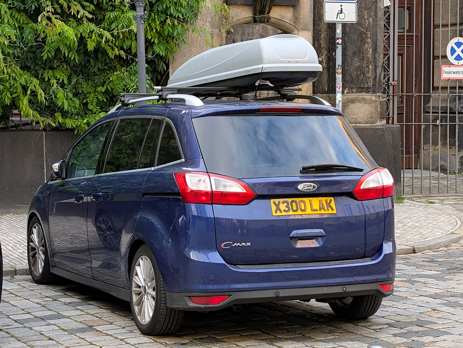 X300LAK, Ford Grand C-Max 1st gen (C344; DXA), 2010–2019