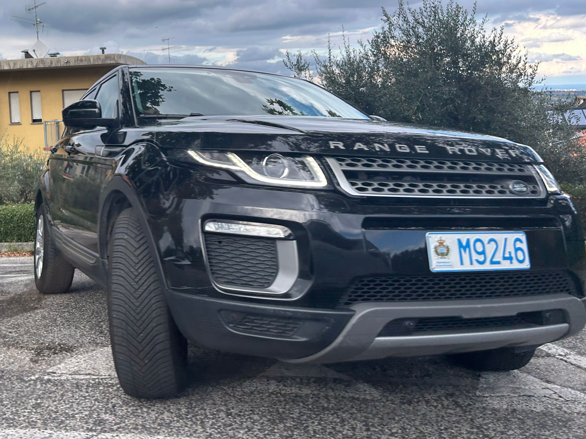 M9246, Land Rover Range Rover Evoque 1st gen 5-door SUV (L538), 2011–2019