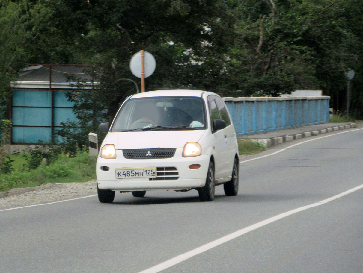 к 485 мн 125, Mitsubishi Minica 8th gen 3-door Hatch (H42/H47), 1998–2011
