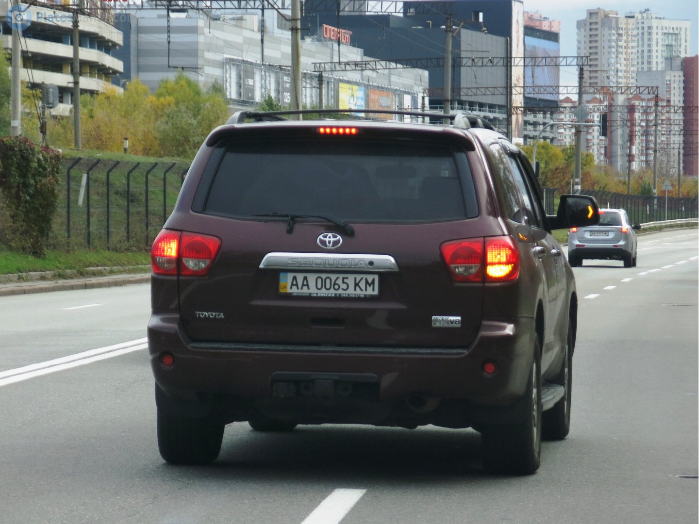 AA 0065 KM, Toyota Sequoia 2nd gen (XK60), 2007–2022