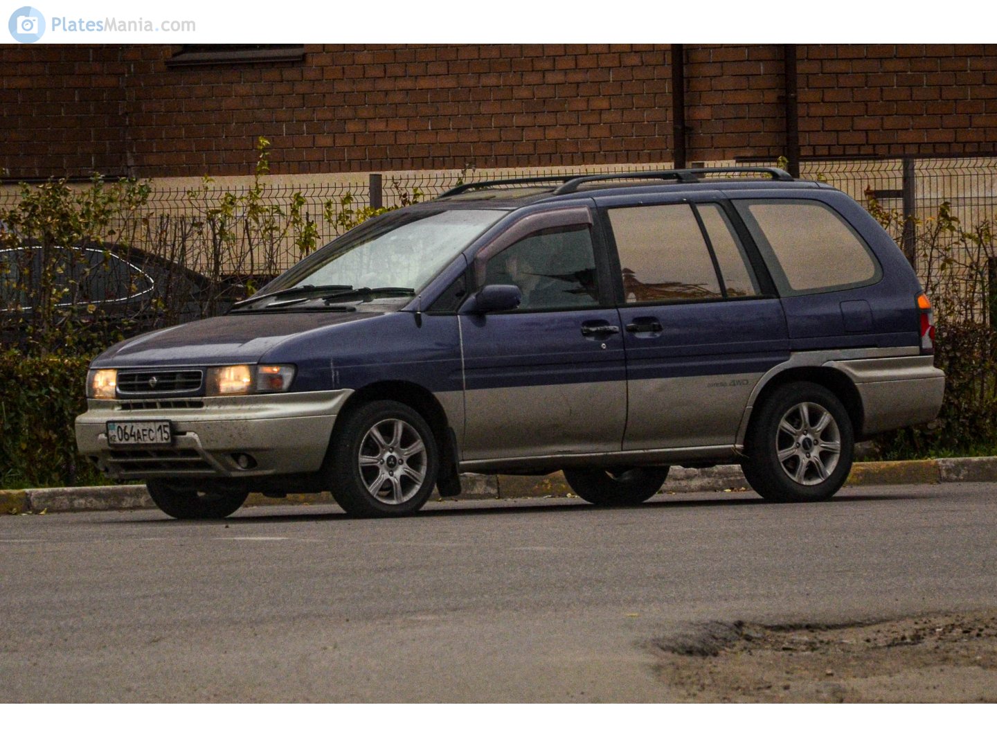 064 AFC 15, Nissan Prairie 2nd gen Joy (M11; JP-market), 1995–1998