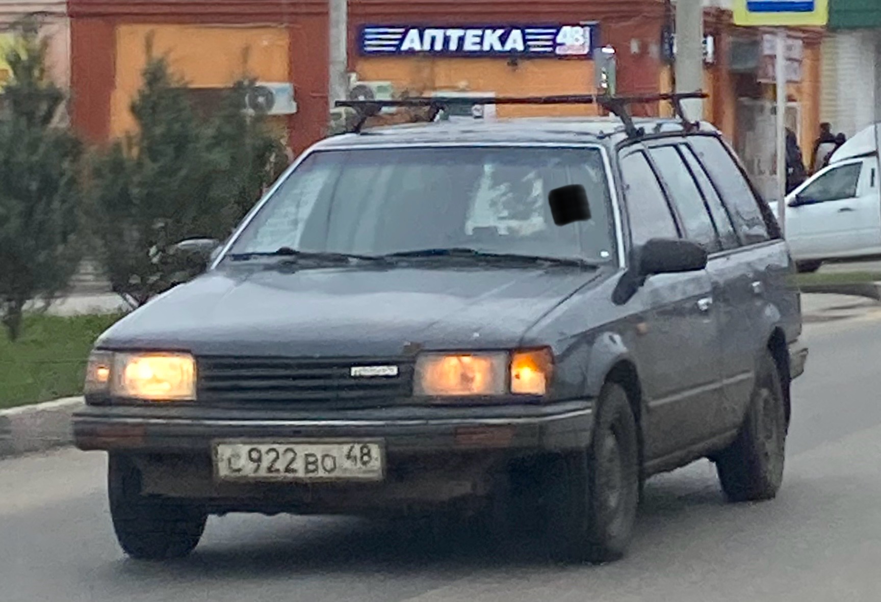 с 922 во 48, Mazda 323 3rd gen Wagon (BW), 1987–1994