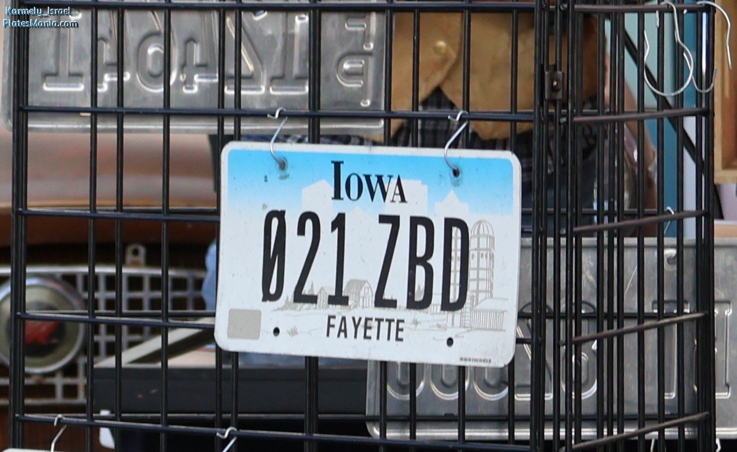 021 ZBD, License plate without vehicle 