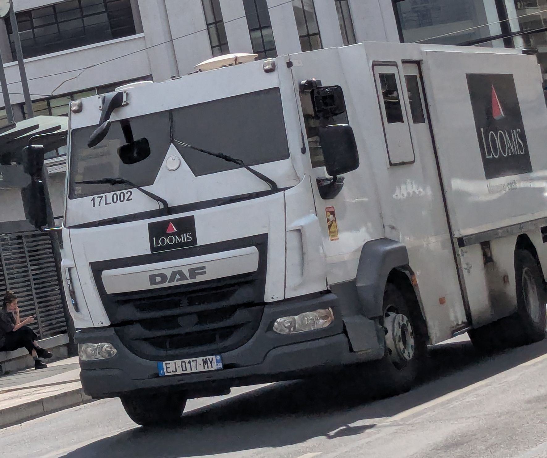 EJ-017-MY, DAF LF 3rd gen, 2013–2017