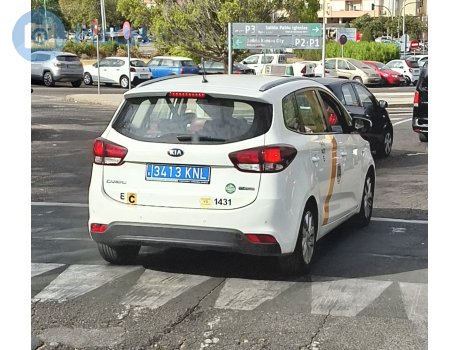 3413 KNL, Kia Carens