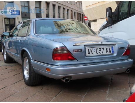 AK 037 NA, Jaguar Sovereign