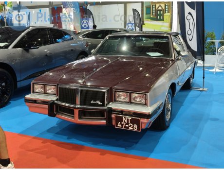 NT-47-28, Pontiac Grand Prix