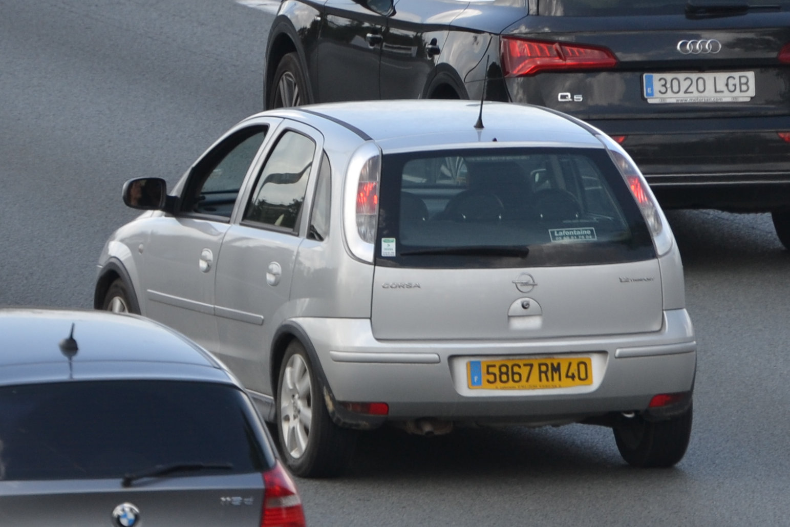 5867 RM 40, Opel Corsa 