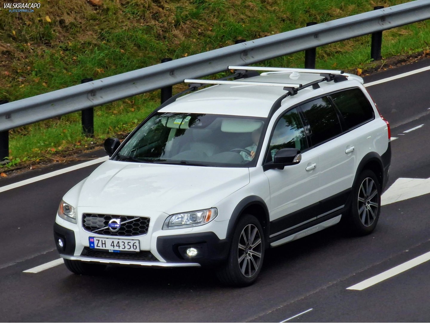 ZH 44356, Volvo XC70 2nd gen (136), facelift, 2013–2016