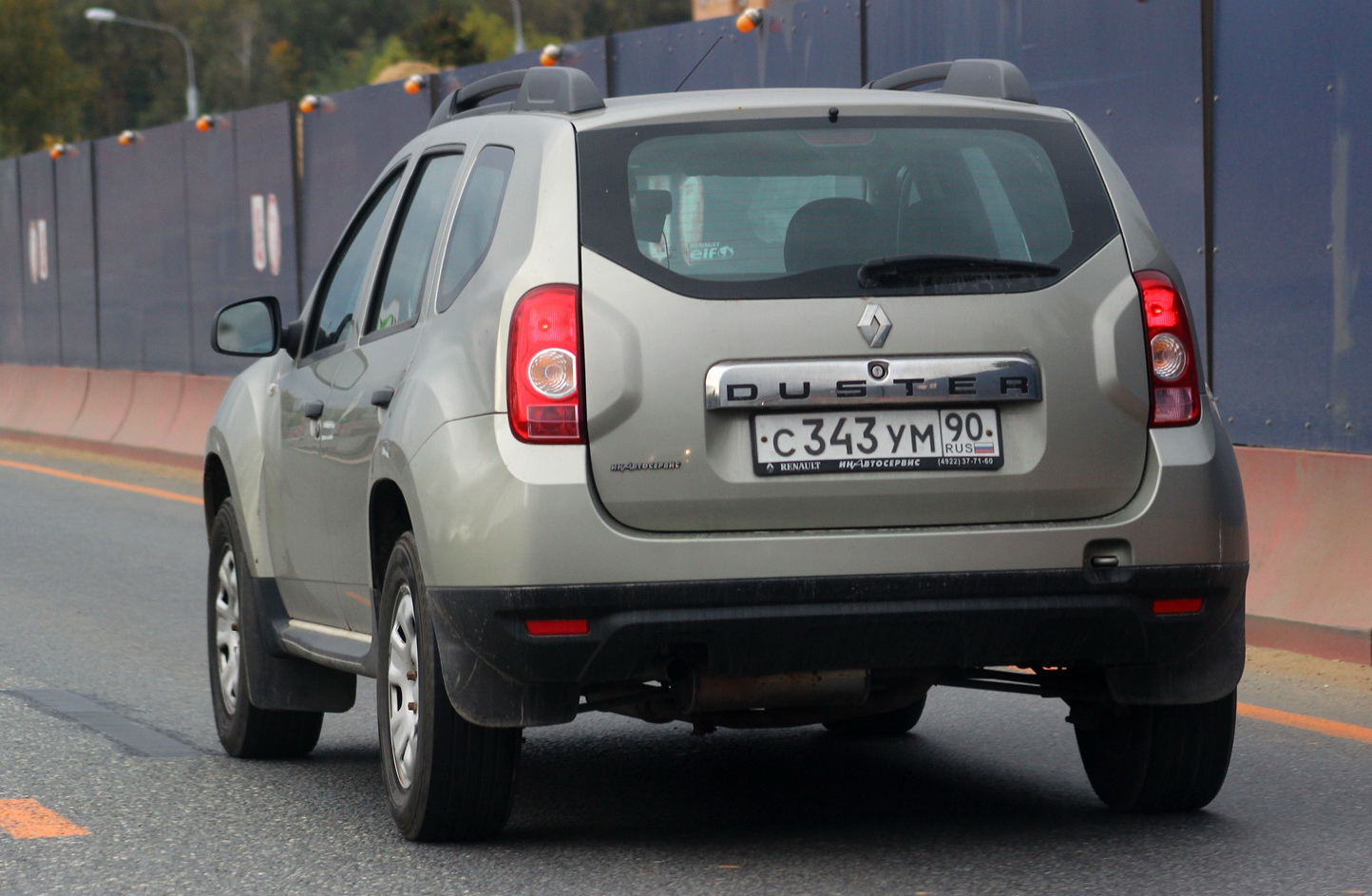 с 343 ум 90, Renault Duster 
