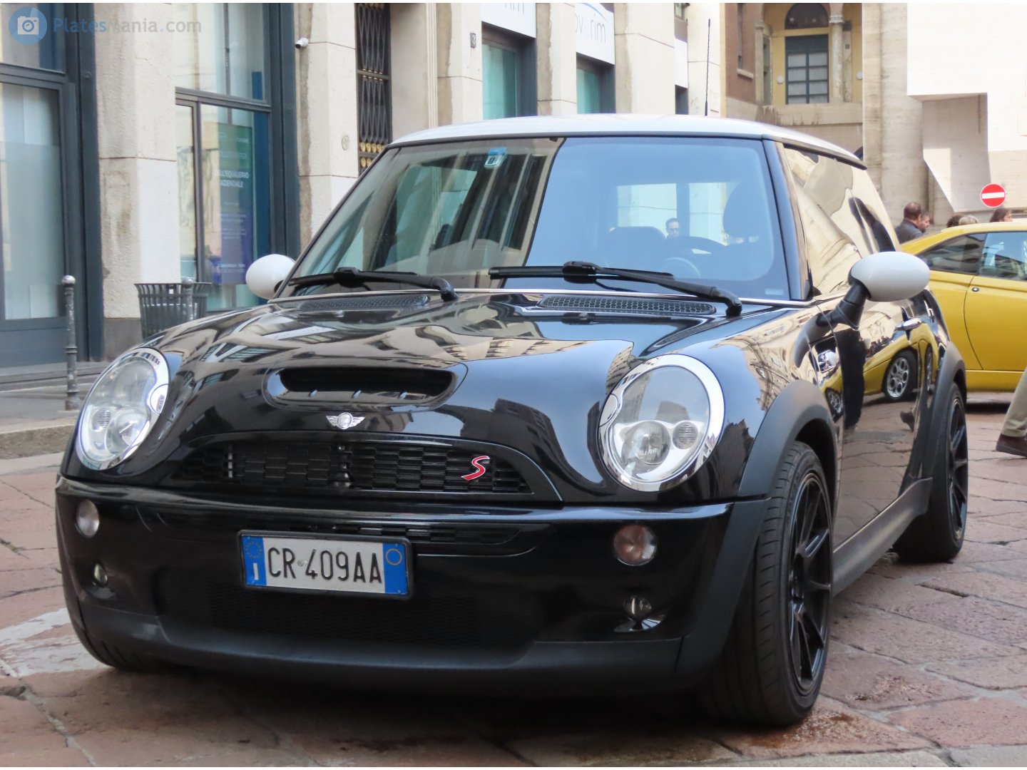 CR 409 AA, MINI Hatch 1st gen (R50/R53), 2000–2006