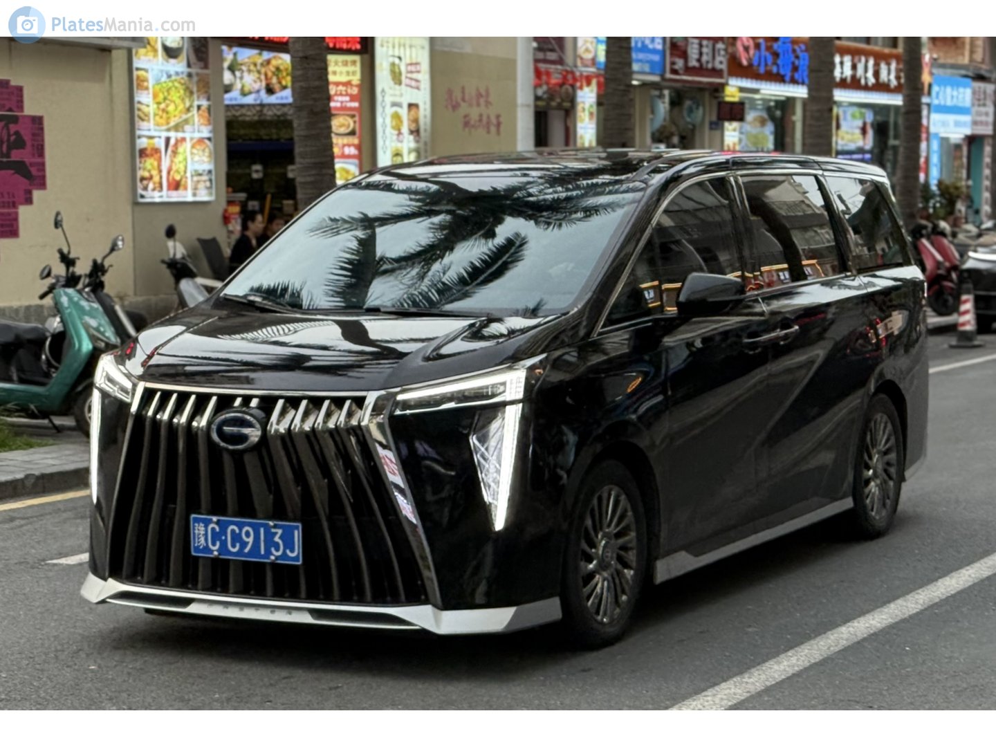 豫C·C913J, Trumpchi M8 2nd gen Master, 2022–