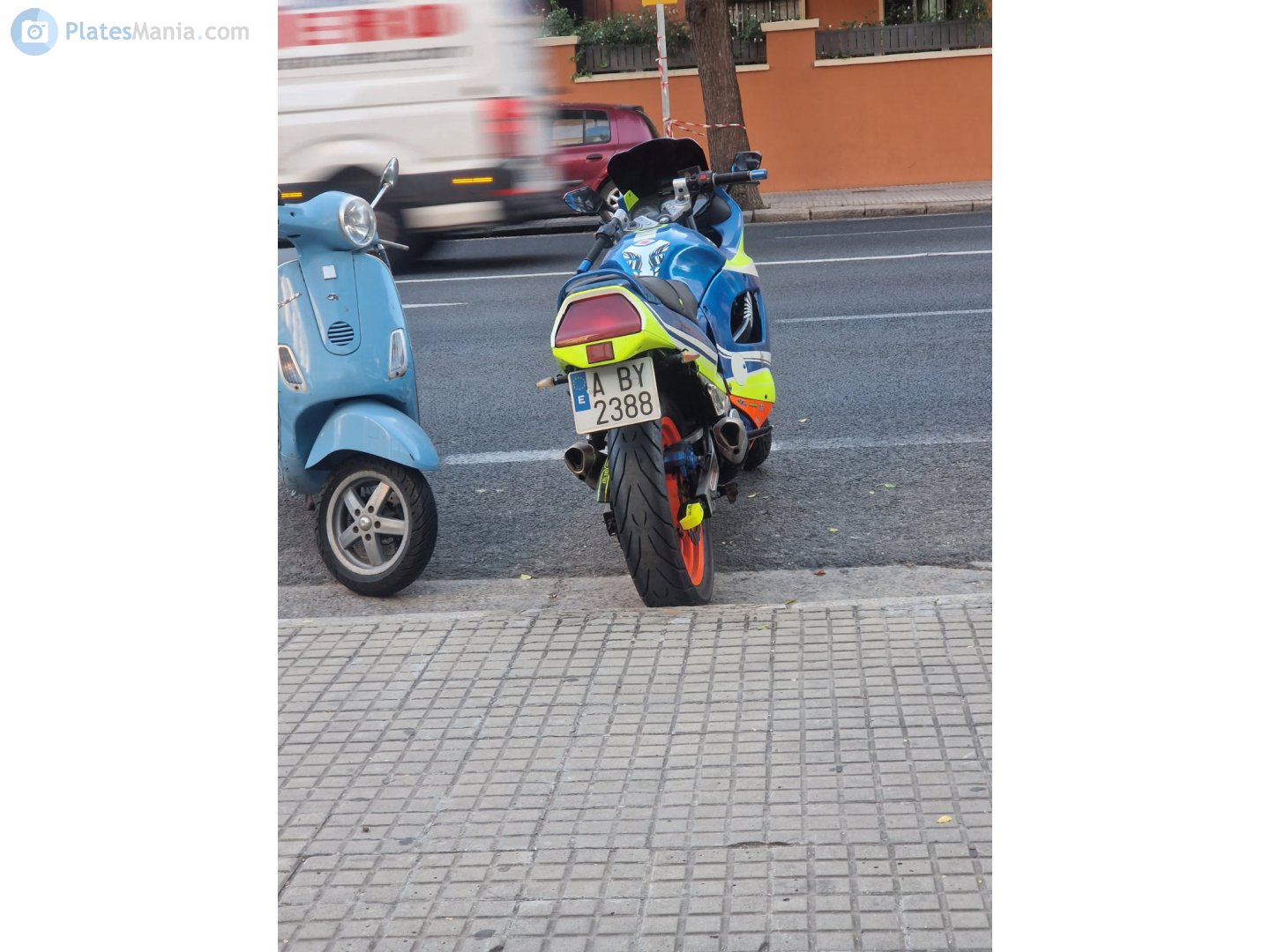 A 2388 BY, Suzuki GSX Series 750F/1100F Katana, 1989–1997