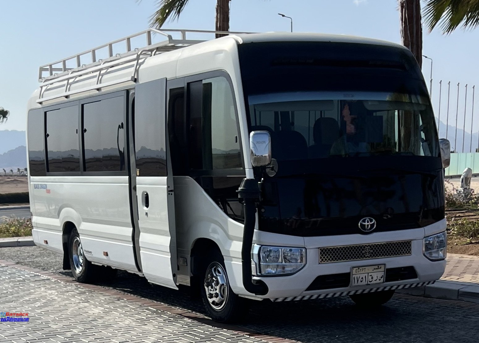 ١٧٥١ قرص, Toyota Coaster 