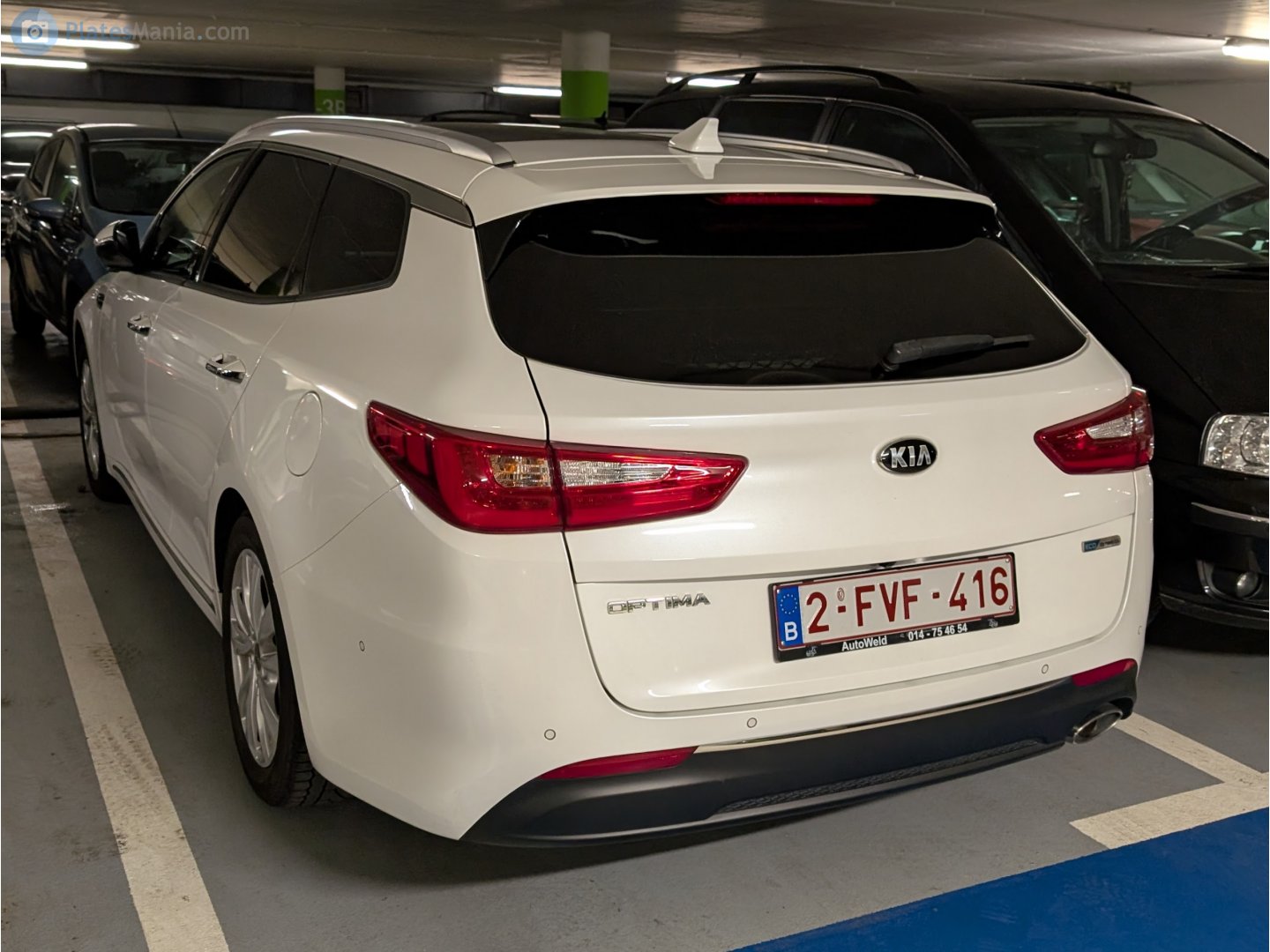 2-FVF-416, Kia Optima 4th gen Sportswagon (JF), 2016–2020