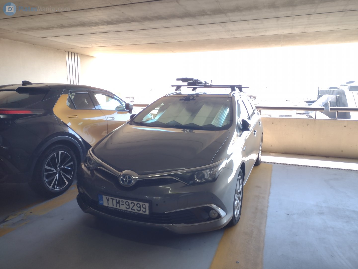 YTM-9299, Toyota Auris 2nd gen Touring Sports (E180), facelift, 2015–2019