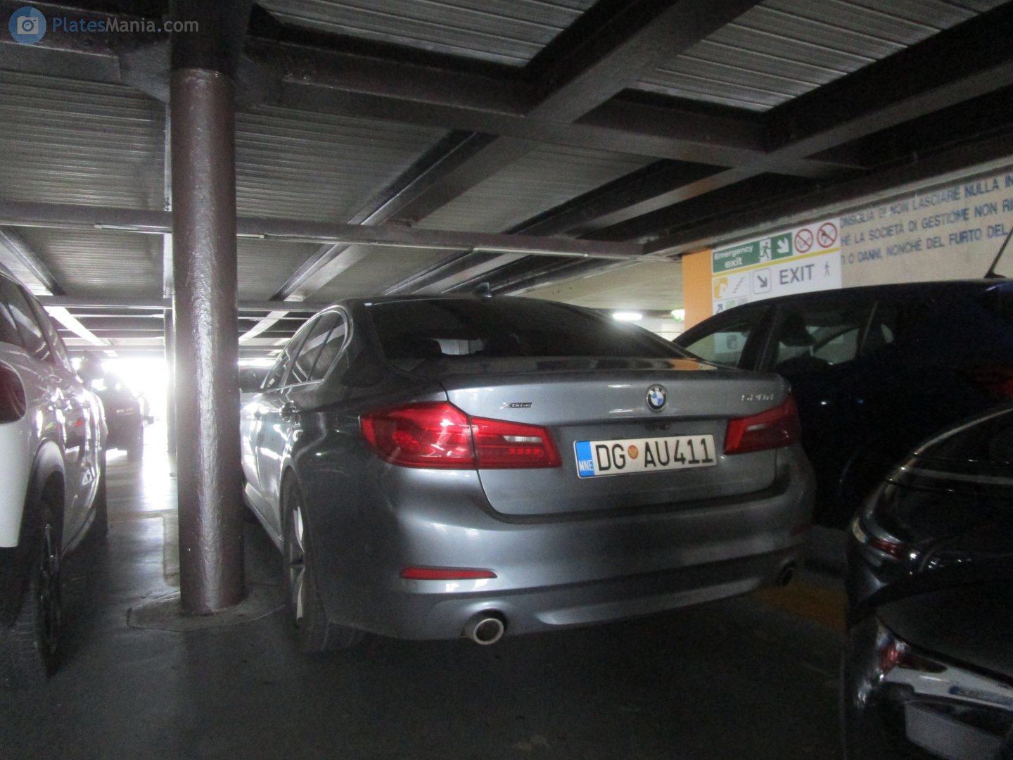 DG AU411, BMW 5 Series 7th gen Sedan (G30/G38), 2017–2020