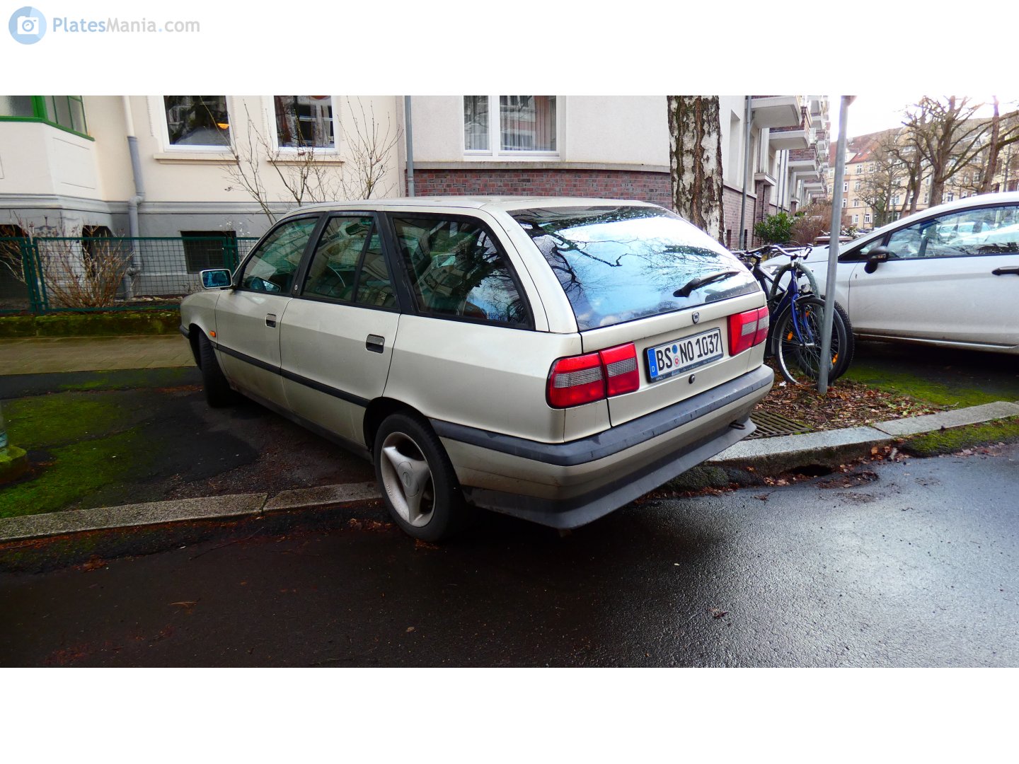 BS NO 1037, Lancia Dedra 1st gen Wagon (835), 1994–1999