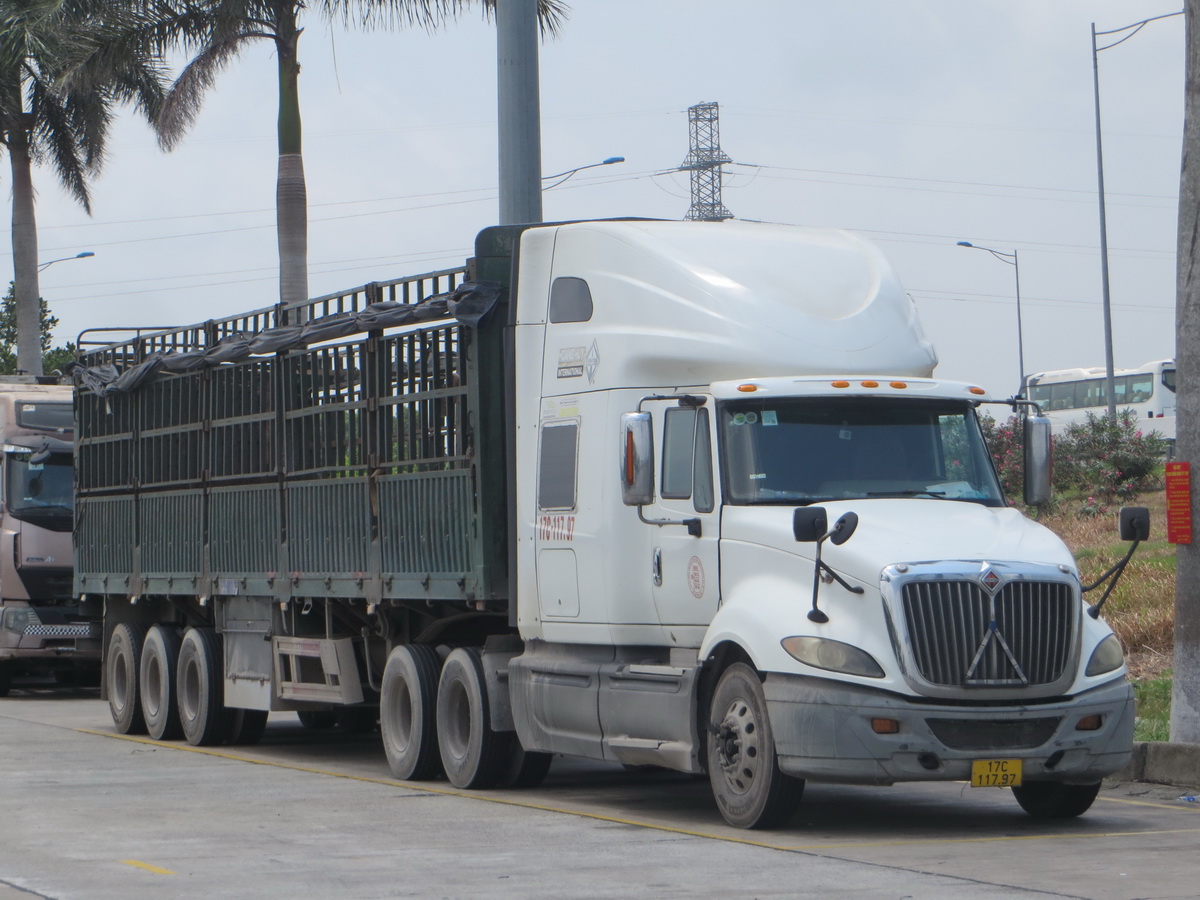 17C-117.97, International ProStar 1st gen, 2006–2017