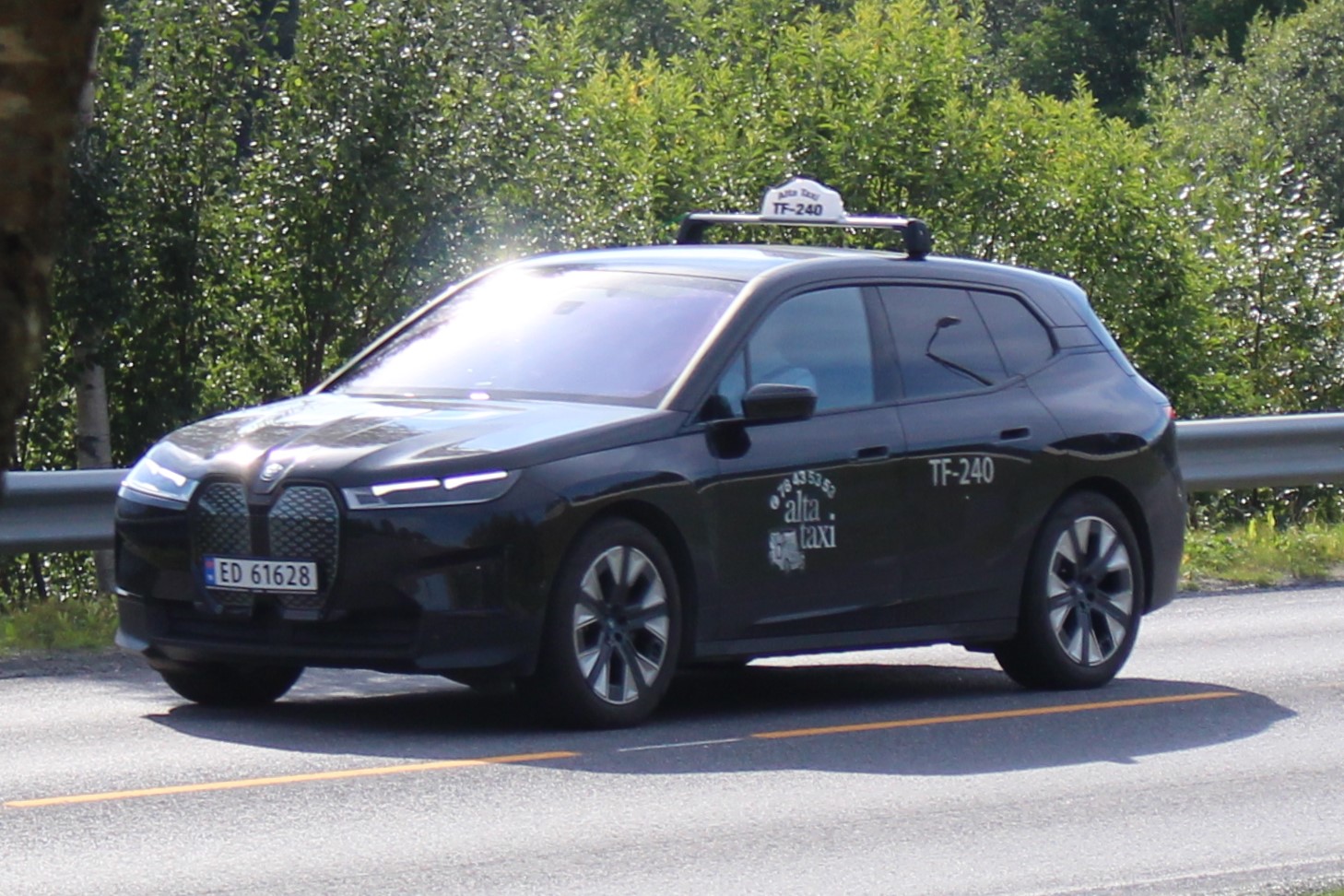 ED 61628, BMW iX 1st gen (i20), 2021–