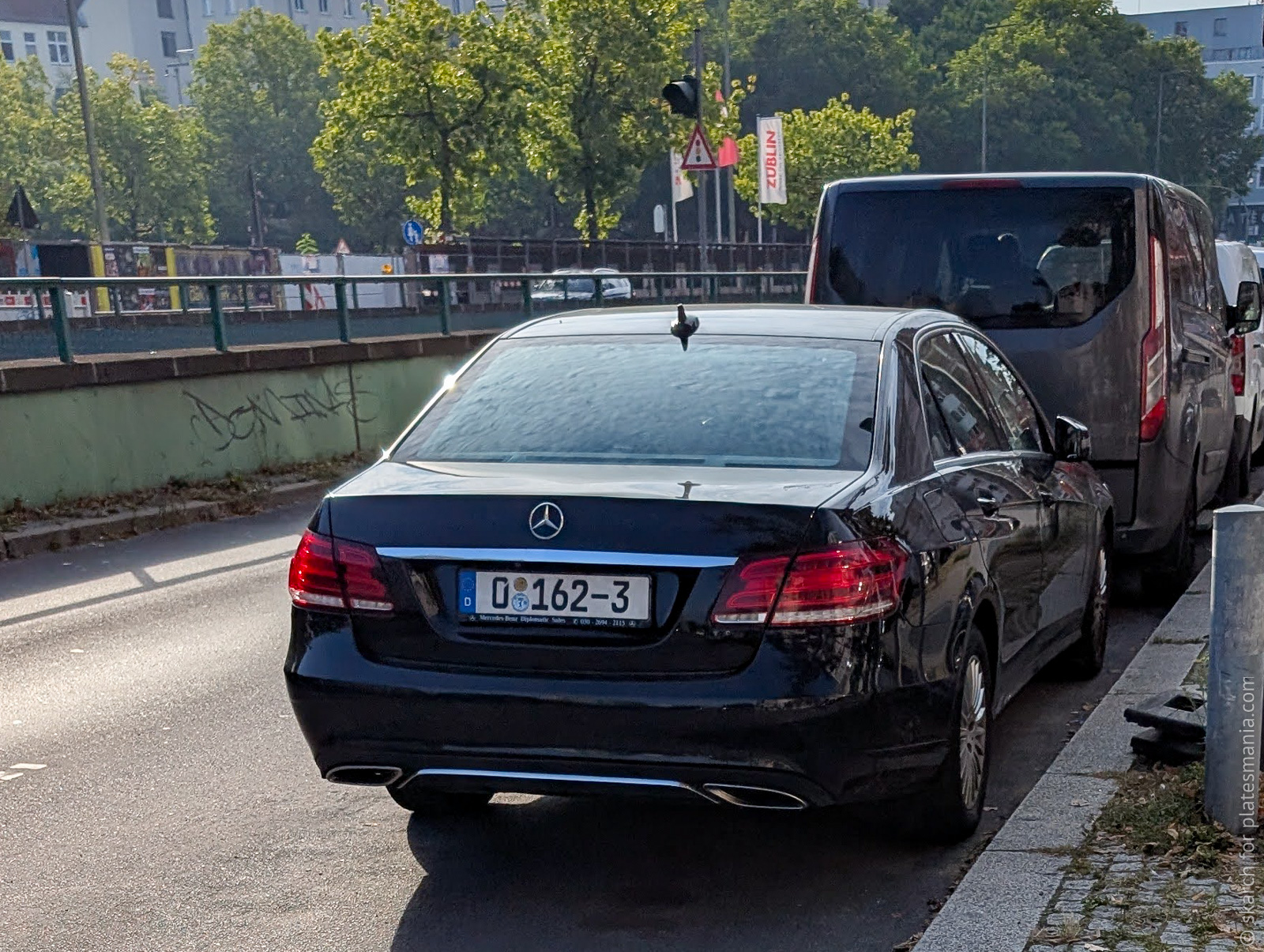 0 162-3, Mercedes-Benz E-Klasse 4th gen Sedan (W212), facelift, 2013­–2016