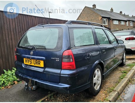 HY51 URR, Vauxhall Vectra