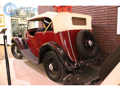 BLJ 311, Morris Eight