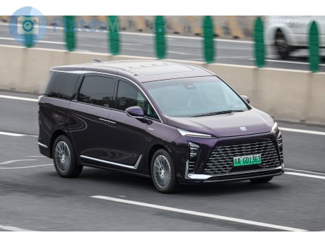 京A·GD1363, Buick GL8