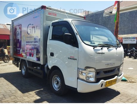 L 8020 UCA, Isuzu Traga