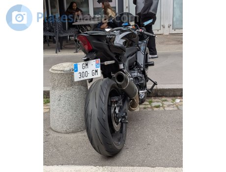 GM-300-GM, Yamaha YZF