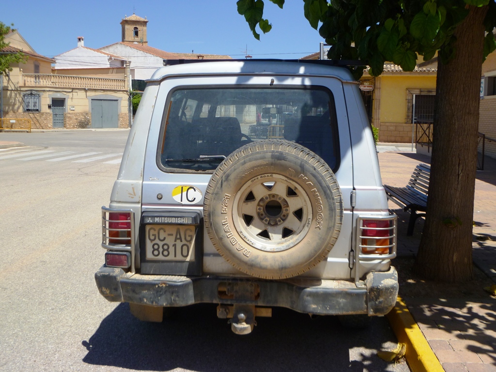 GC 8810 AG, Mitsubishi Montero 1st gen 5-door SUV (L040/N*), 1982–1991