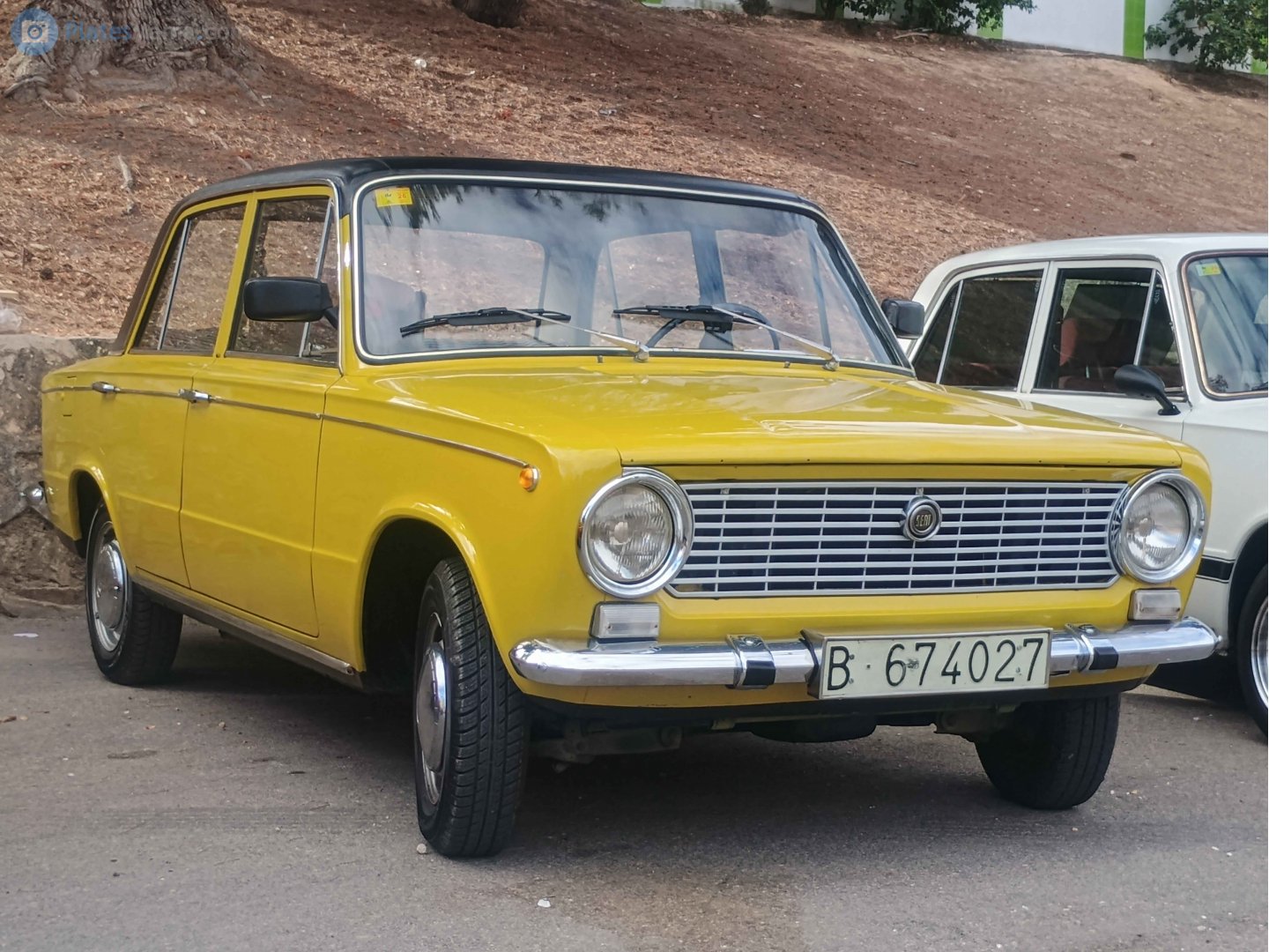 B-674027, SEAT 124 1st gen (FA/FB) Berlina, 1968-1975