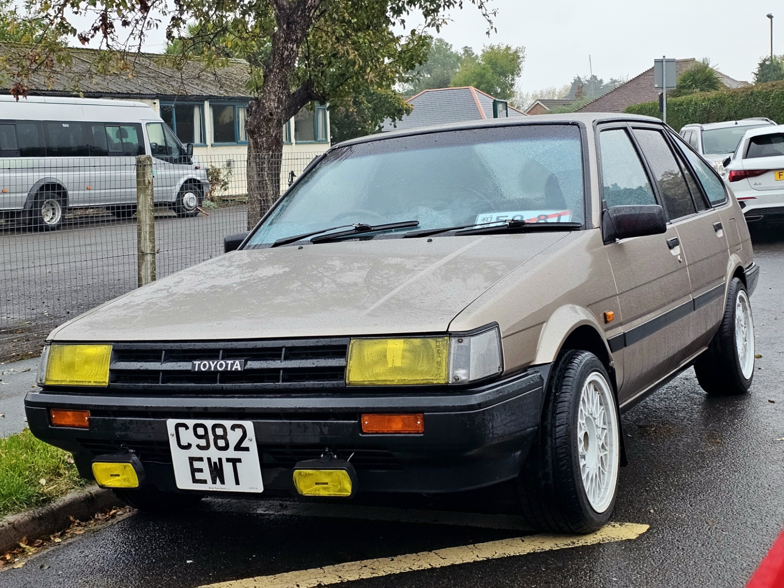 C982EWT, Toyota Corolla 5th gen Liftback (E80), 1983–1987