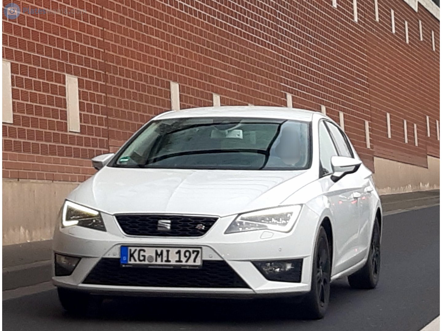 KG MI 197, SEAT León 3rd gen 5-door Hatch (5F1), 2012–2020