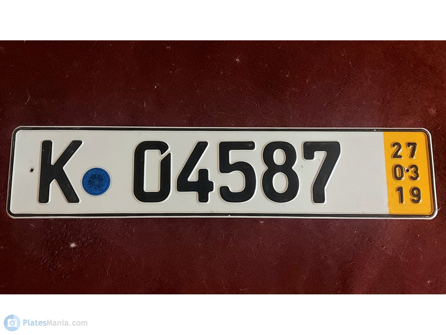 K 04587, License plate without vehicle 