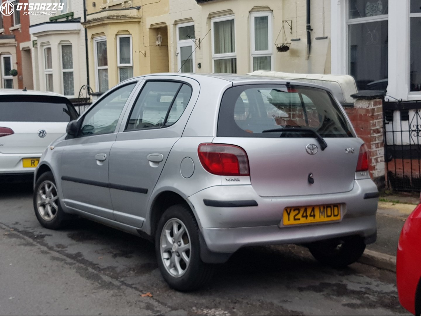 Y244MDD, Toyota Yaris 1st gen 5-door Hatch (XP10), 1999–2005