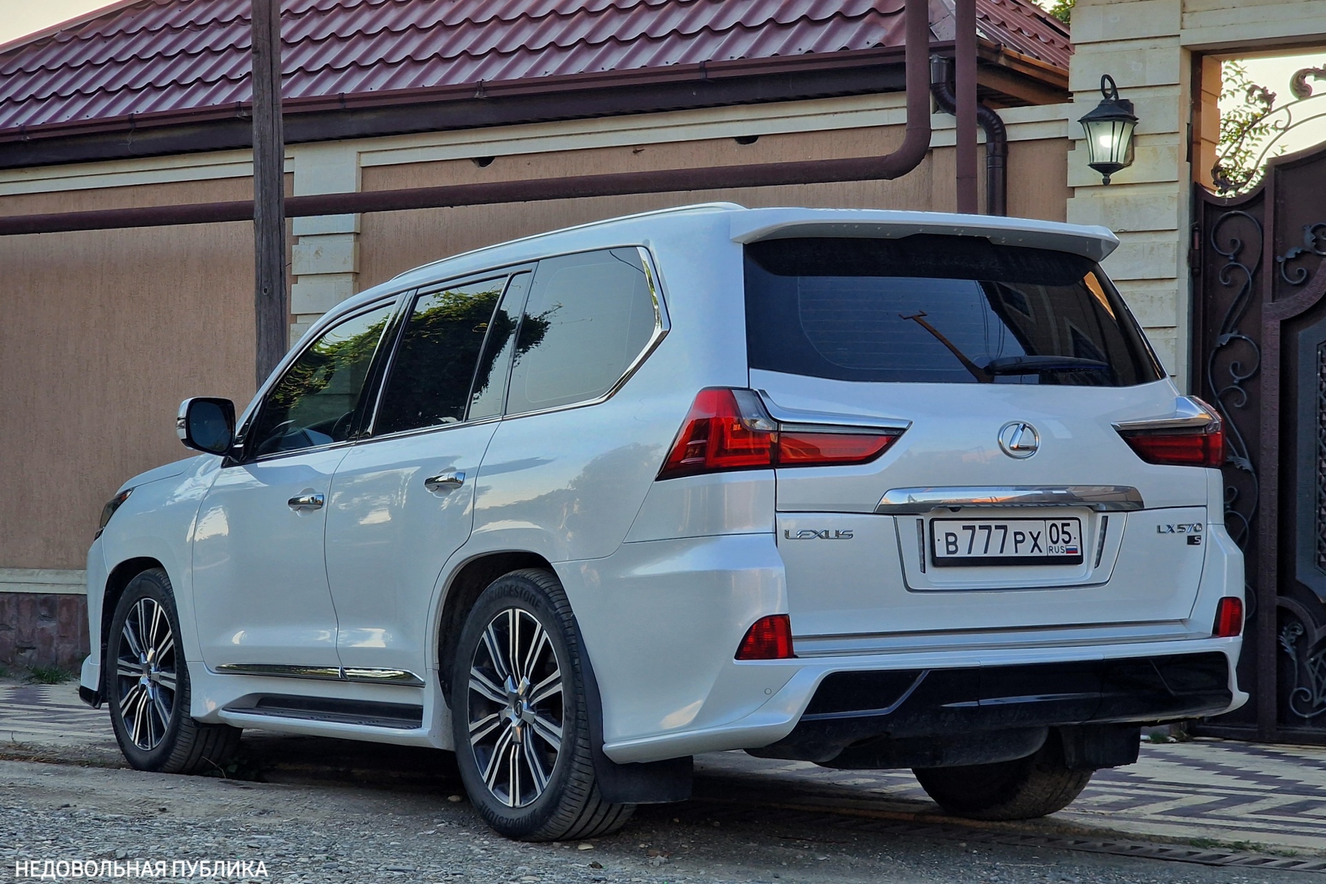 в 777 рх 05, Lexus LX 3rd gen (J200), 2nd facelift, 2015–2021