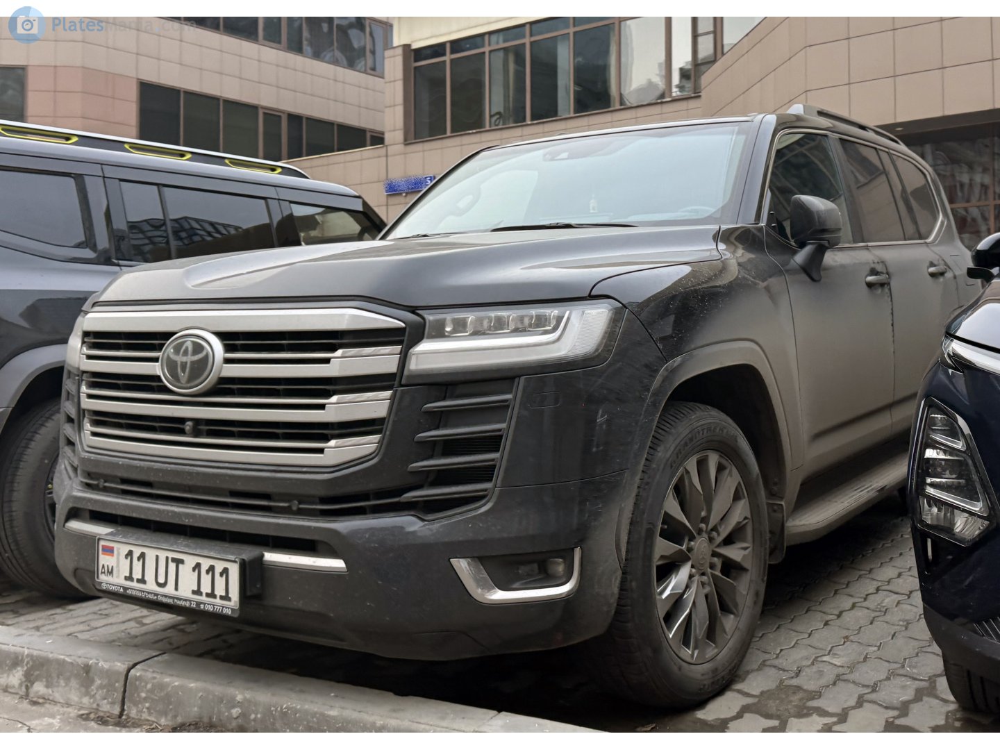 11 UT 111, Toyota Land Cruiser 300 (J300), 2021–