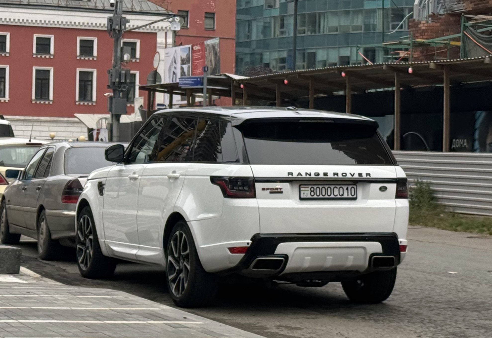 8000CQ10, Land Rover Range Rover Sport 2nd gen (L494), facelift, 2017–2022