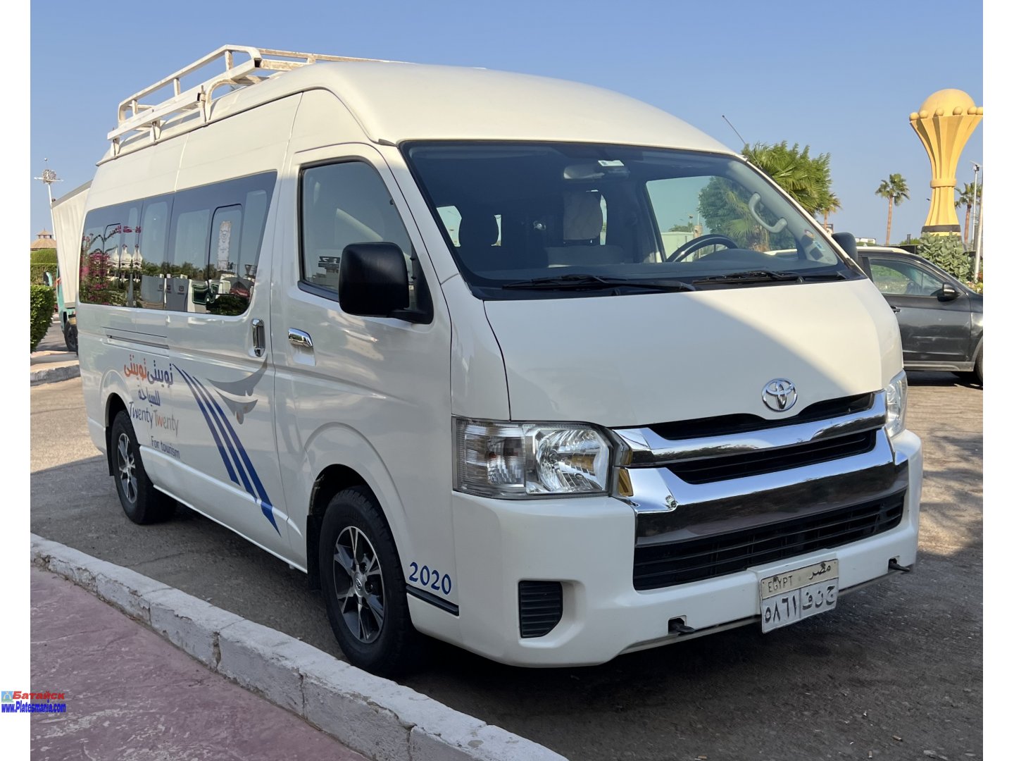 ٥٨٦١ فنج, Toyota HiAce 